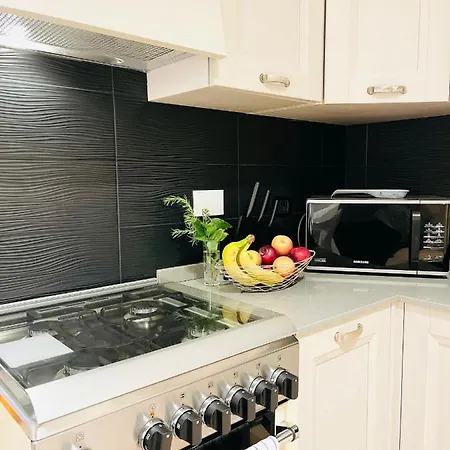 Appartamento Sula Homes Roma